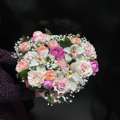 Букет цветов Сердце с любовью